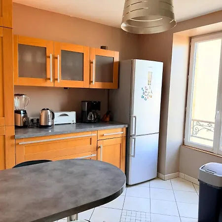 Apartamento Downtown Duplex - Saint-nicolas - 10 Guests Le Mans