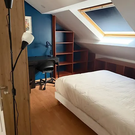 Downtown Duplex - Saint-nicolas - 10 Guests Apartamento